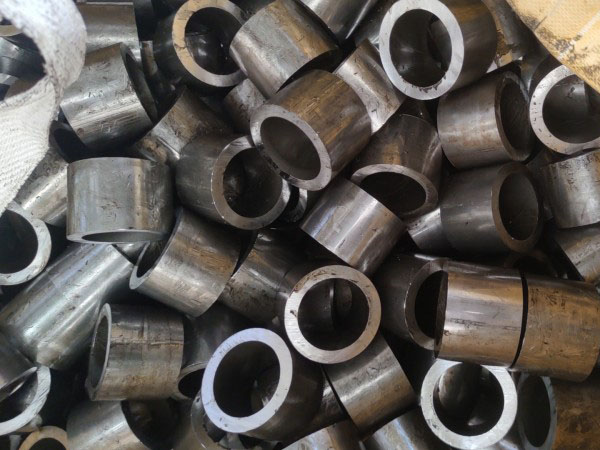 宜丰无缝钢管切割